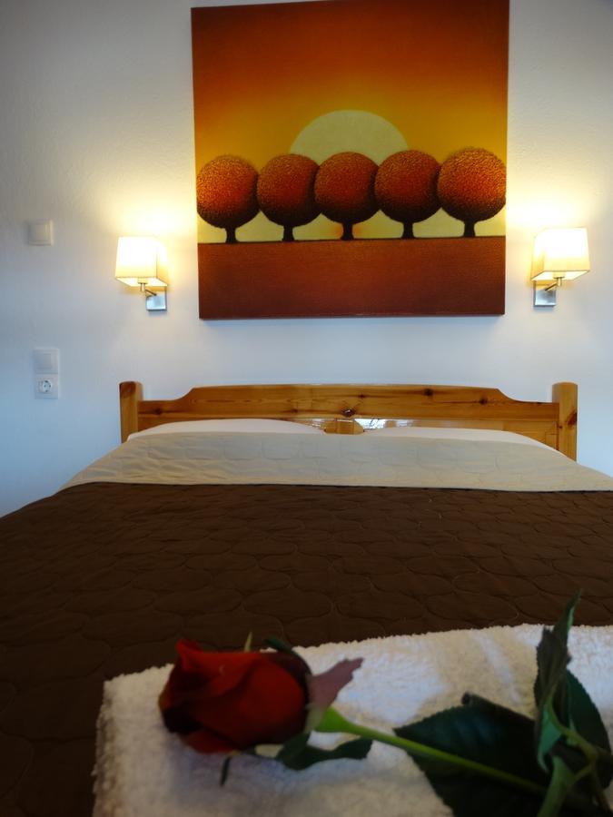 Christakos Apartments Nea Vrasna Ngoại thất bức ảnh